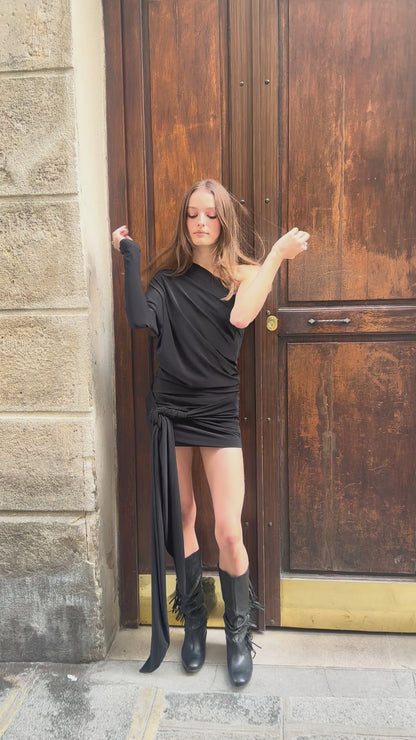 PARIS - Melissa